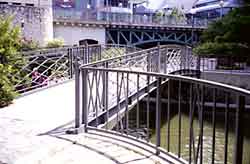 photo of pedestrian bridge over River Walk