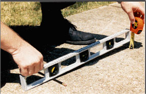 photo using level to measure slope